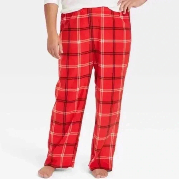Wondershop Other - WONDERSHOP WOMENS CHECK FLEECE
PJS SIZE M